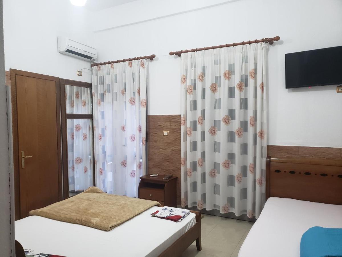 Guest House Kocollari Gjirokastër Eksteriør bilde