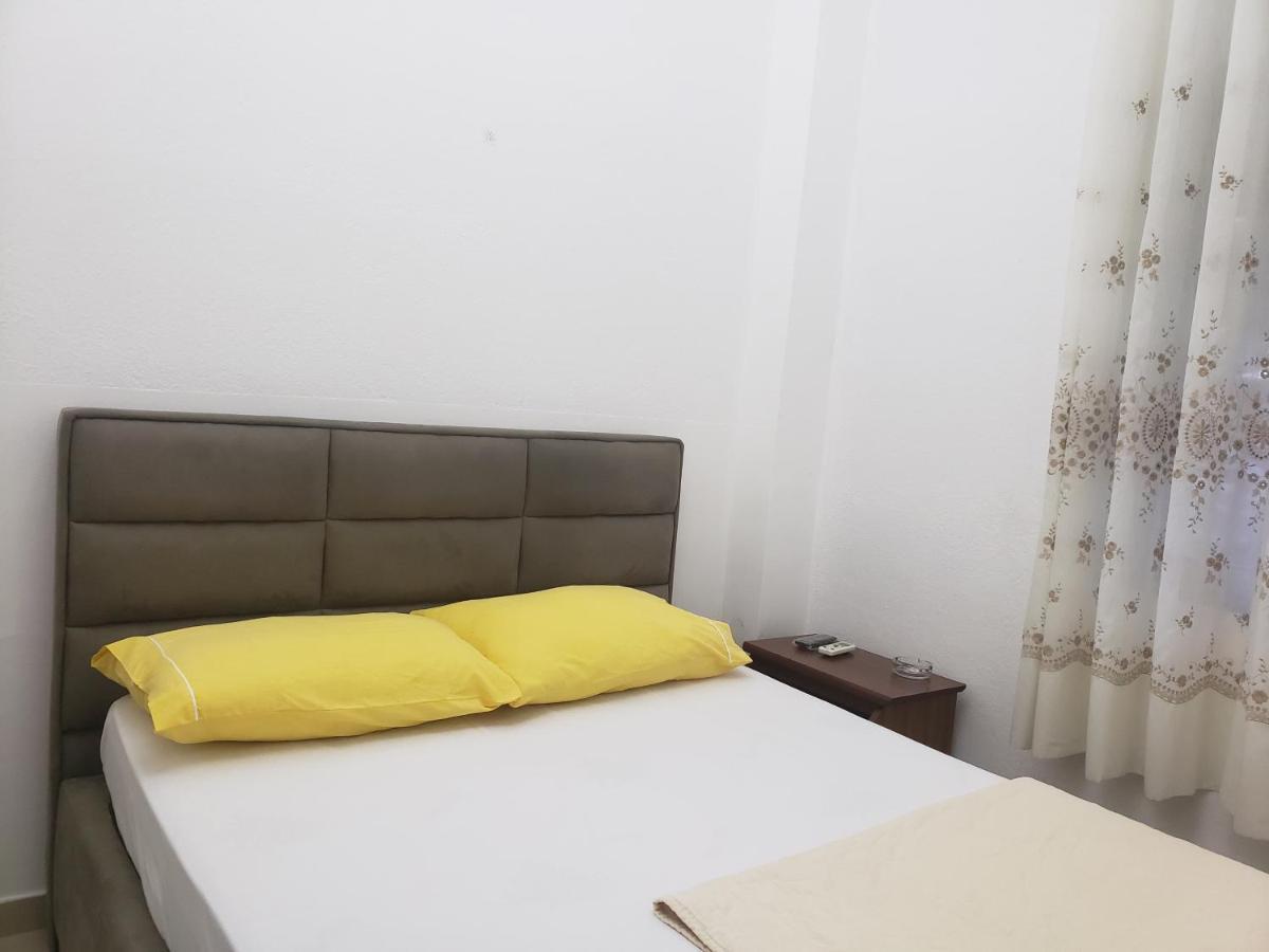 Guest House Kocollari Gjirokastër Eksteriør bilde