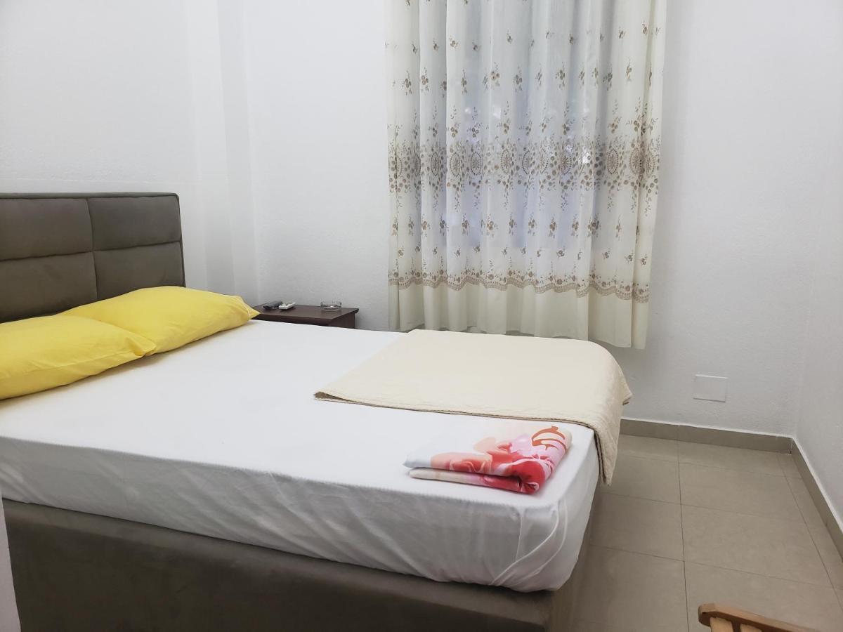 Guest House Kocollari Gjirokastër Eksteriør bilde