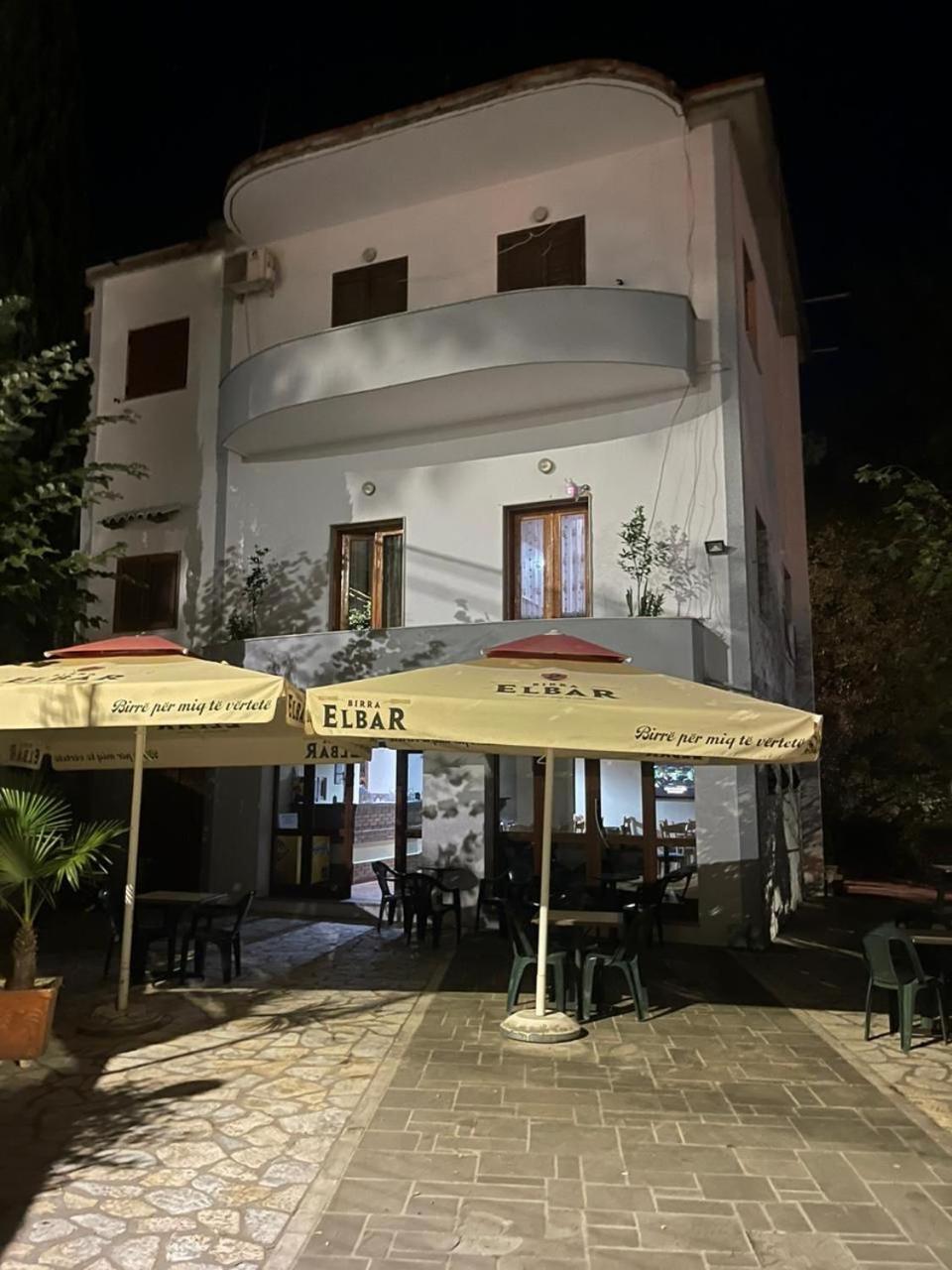 Guest House Kocollari Gjirokastër Eksteriør bilde